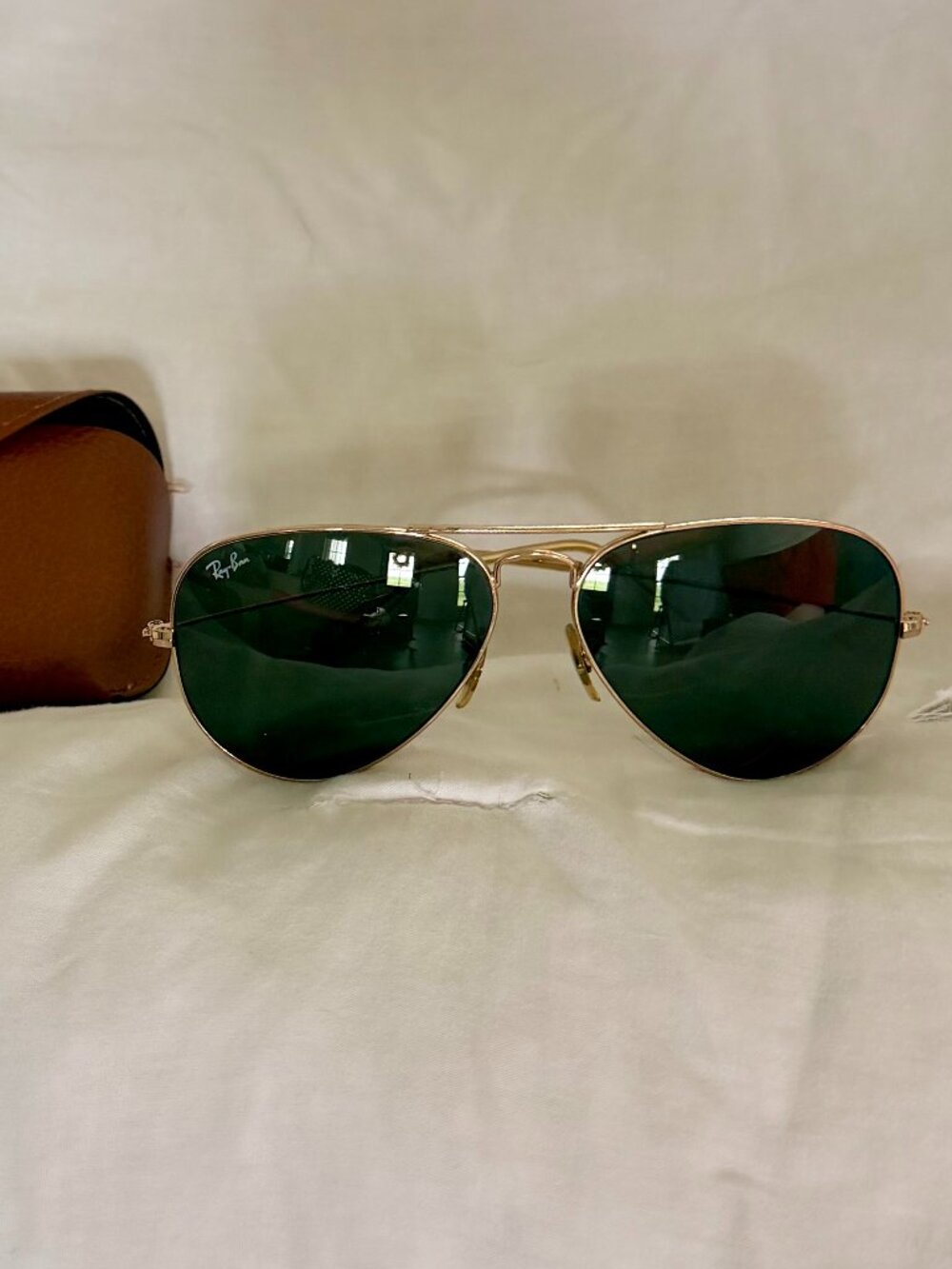 Ray-Ban Aviator Sunglasses Gold Frame Brown/Green Lenses Classic Unisex